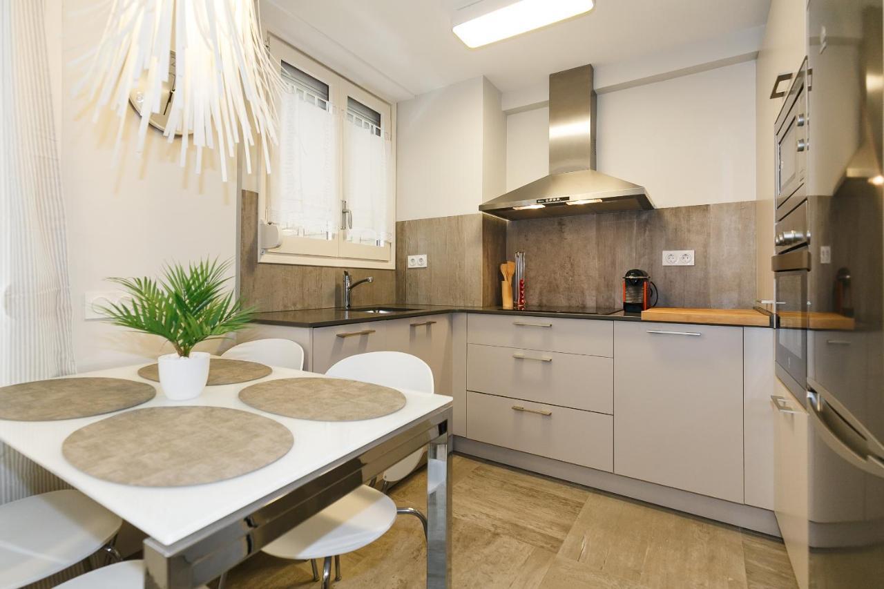 Uhc Alexis Family Apartments Салоу Екстер'єр фото